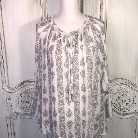 Cotton On  Designed in Australia Long Sleeve Poets Blouse Size Medium - Picture 1 of 9